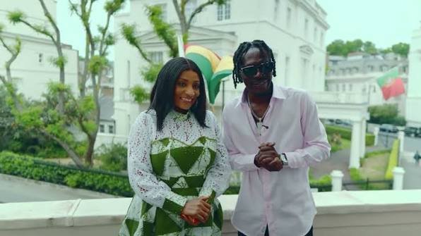 Obaake Lyrics