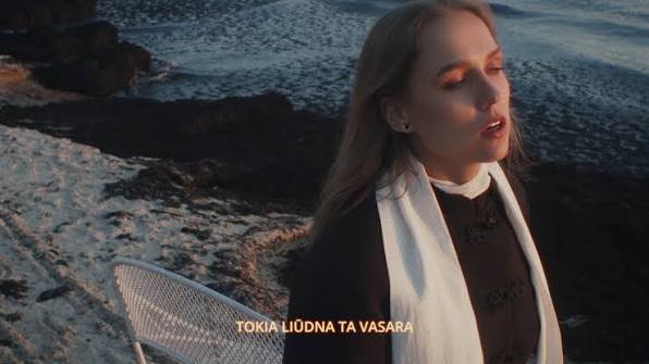 Liūdniausia Vasara Lyrics