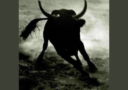 TOREADOR Lyrics