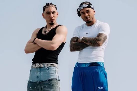 ZIZI Lyrics