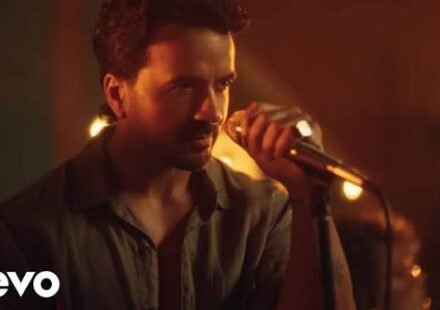I Say Goodbye Lyrics