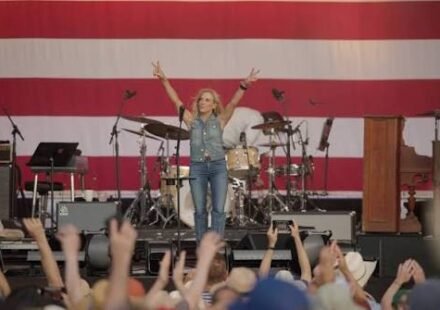 Freedom Bus Lyrics