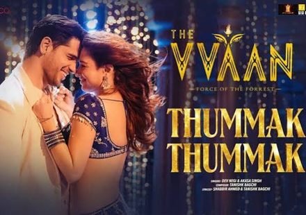 Thummak Thummak Lyrics