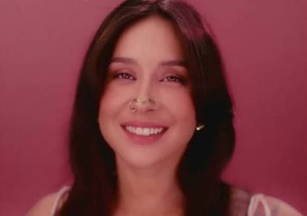 Primero yo misma Lyrics