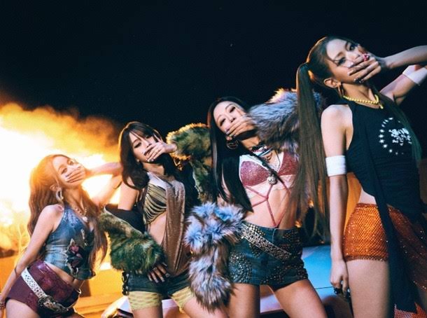 Who is she (Japanese Ver.) Lyrics