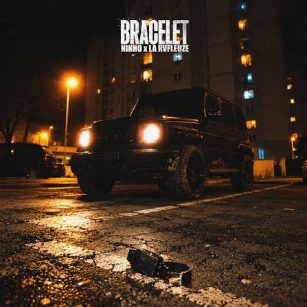 BRACELET Lyrics